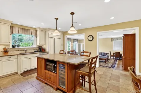 301 Bear Ridge Road Pleasantville NY 10570