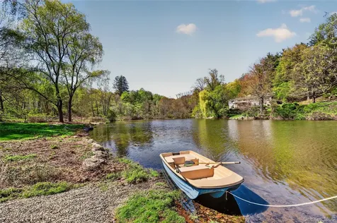 301 Bear Ridge Road Pleasantville NY 10570