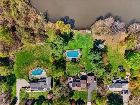 301 Bear Ridge Road Pleasantville NY 10570