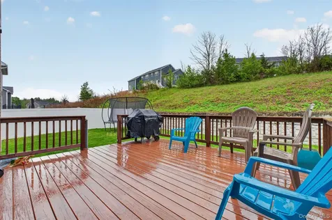 153 Stratford Drive Poughkeepsie NY 12603
