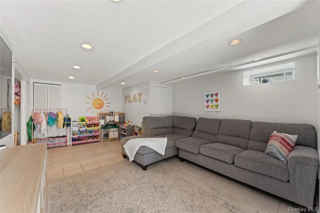 29 Glendale Avenue Armonk NY 10504