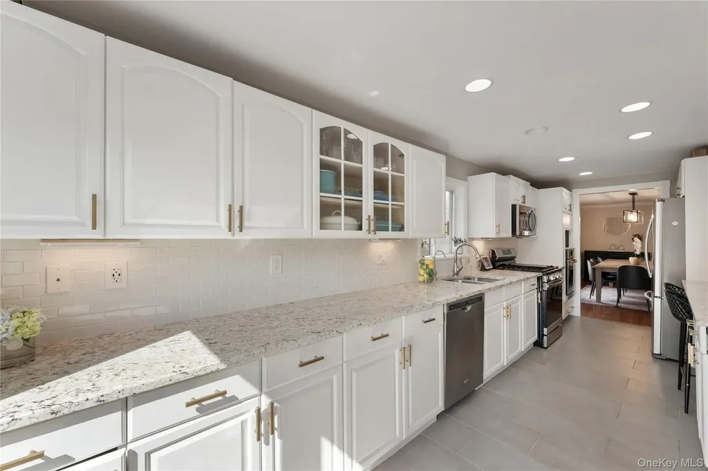 29 Glendale Avenue Armonk NY 10504