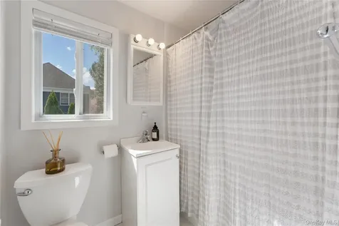 29 Glendale Avenue Armonk NY 10504