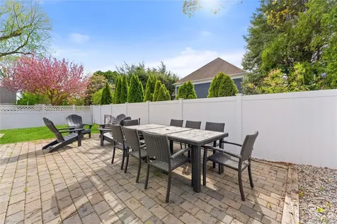 29 Glendale Avenue Armonk NY 10504