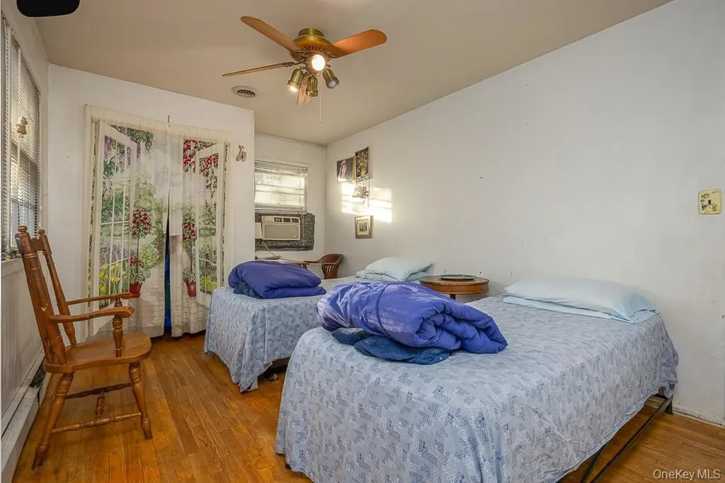 17 Parker Boulevard Monsey NY 10952