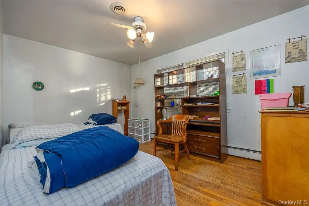 17 Parker Boulevard Monsey NY 10952