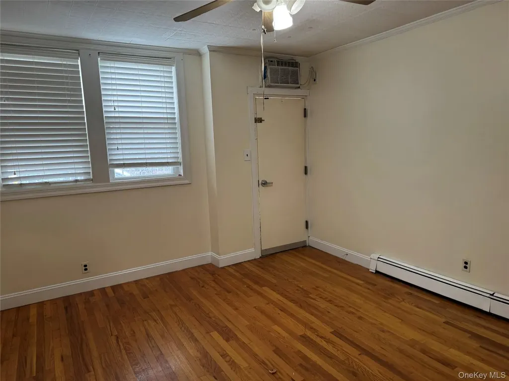 189 Elm Street Yonkers NY 10701