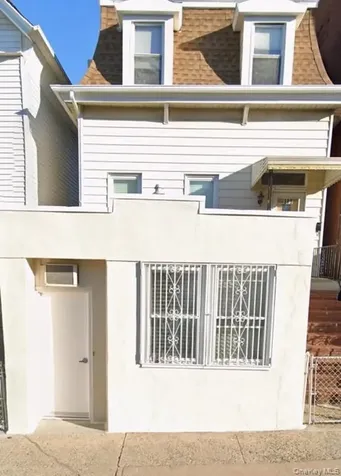 189 Elm Street Yonkers NY 10701