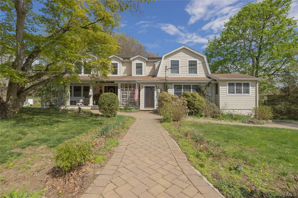 302 Laurel Road Pearl River NY 10965