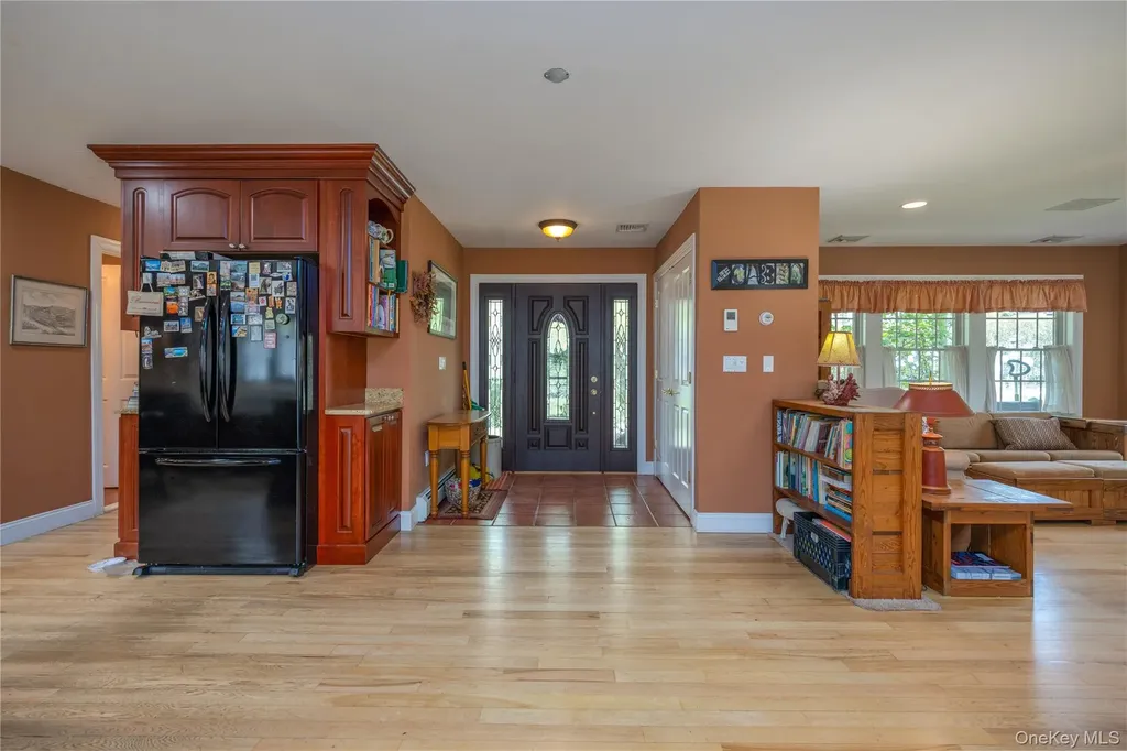302 Laurel Road Pearl River NY 10965