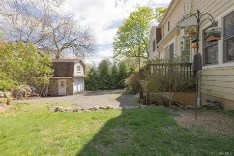 302 Laurel Road Pearl River NY 10965