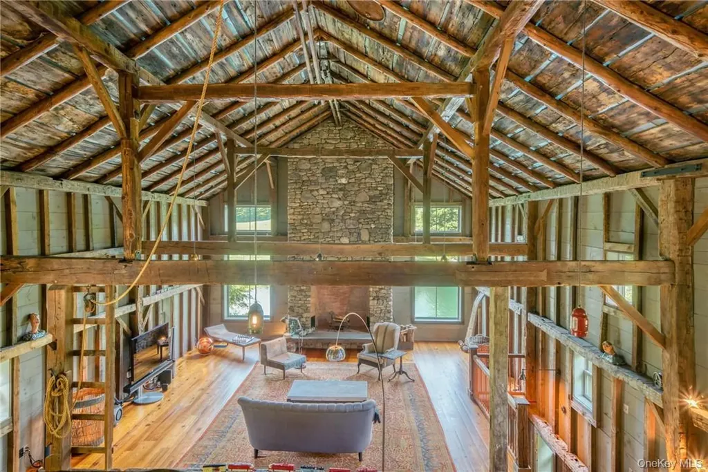 174 Ten Broeck Road Chatham NY 12037