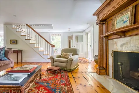 174 Ten Broeck Road Chatham NY 12037