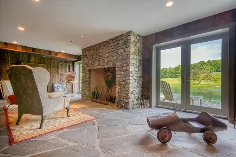 174 Ten Broeck Road Chatham NY 12037