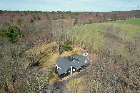 8 W Delaware Place Extension Smallwood NY 12778