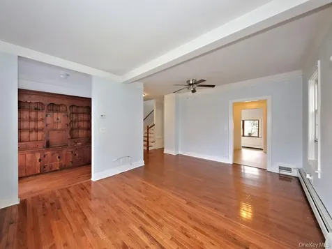 14 Weeks Place New Rochelle NY 10801