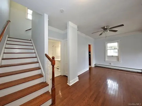 14 Weeks Place New Rochelle NY 10801