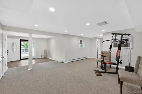 9 Briga Lane White Plains NY 10605