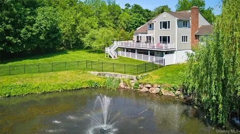 9 Briga Lane White Plains NY 10605
