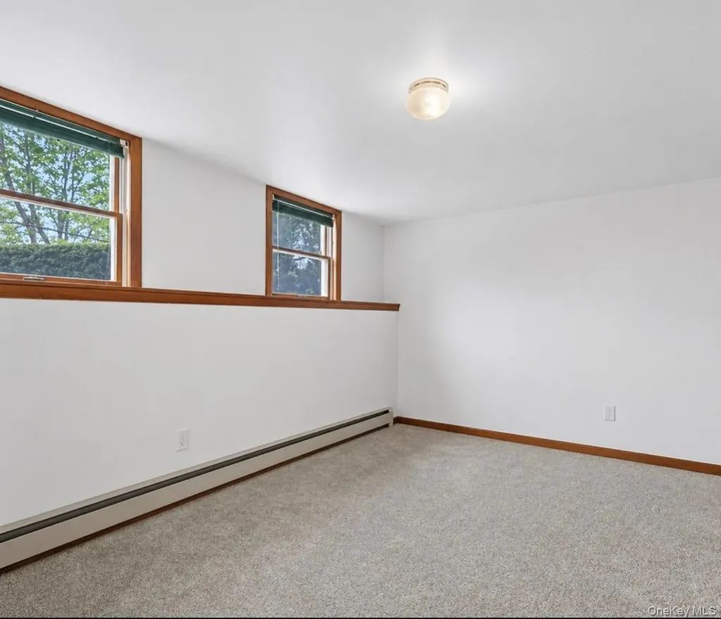 1 Pommel Drive Newburgh NY 12550