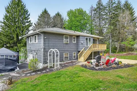 5 Regelski Drive Florida NY 10921