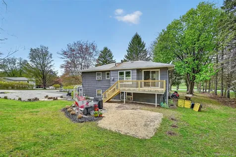 5 Regelski Drive Florida NY 10921