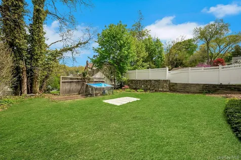 65 Lawton Avenue Hartsdale NY 10530