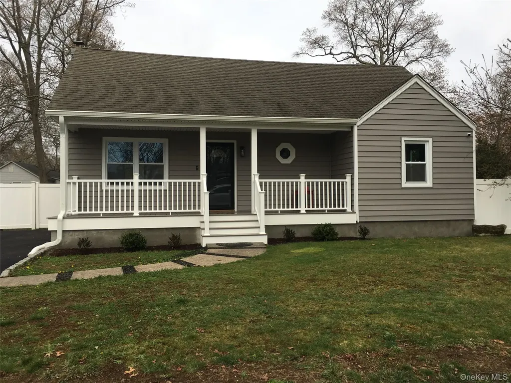 161 Magnolia Drive Mastic Beach NY 11951