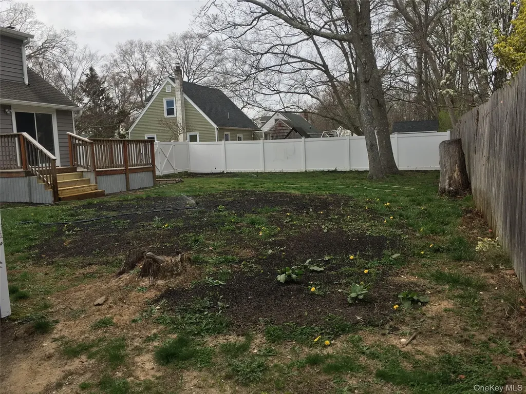 161 Magnolia Drive Mastic Beach NY 11951