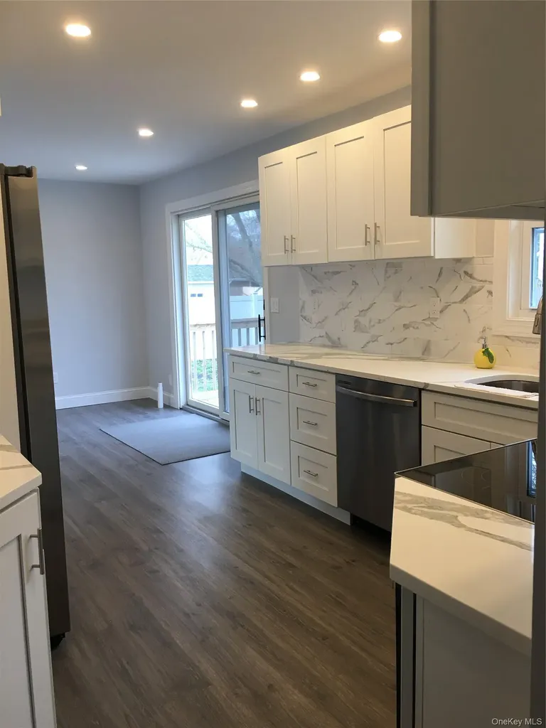 161 Magnolia Drive Mastic Beach NY 11951