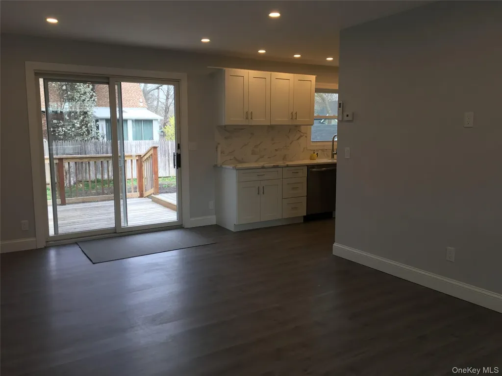 161 Magnolia Drive Mastic Beach NY 11951
