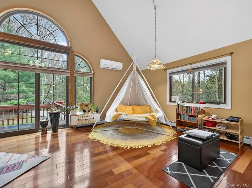 26 E Adirondack Trail Smallwood NY 12778