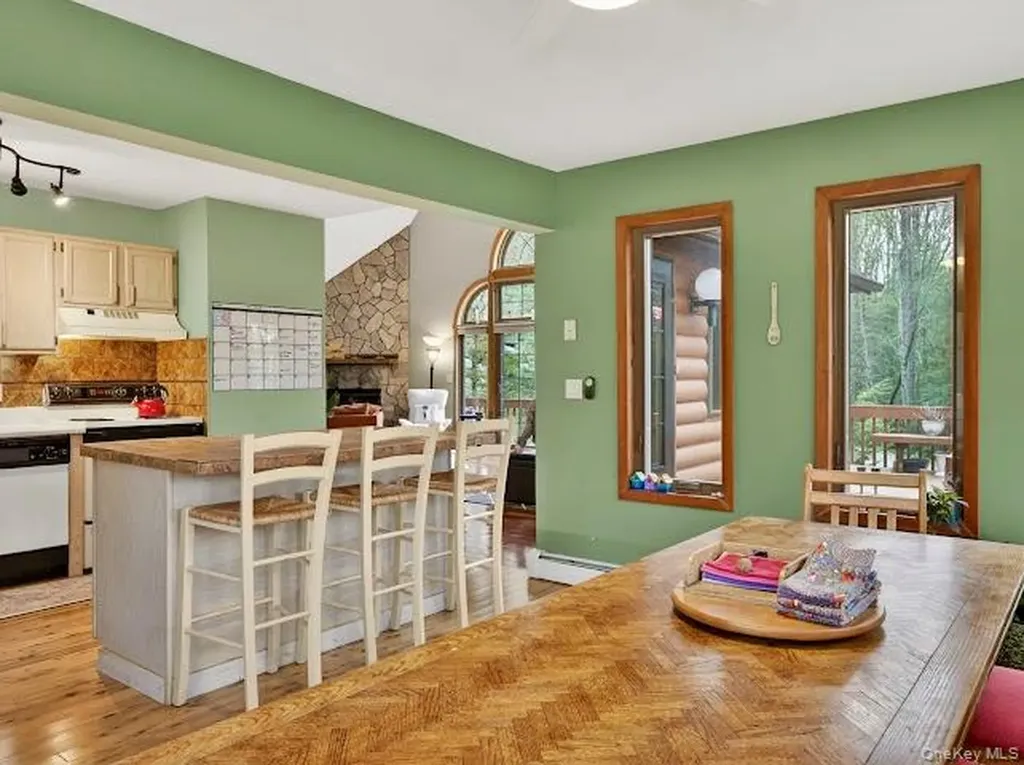 26 E Adirondack Trail Smallwood NY 12778