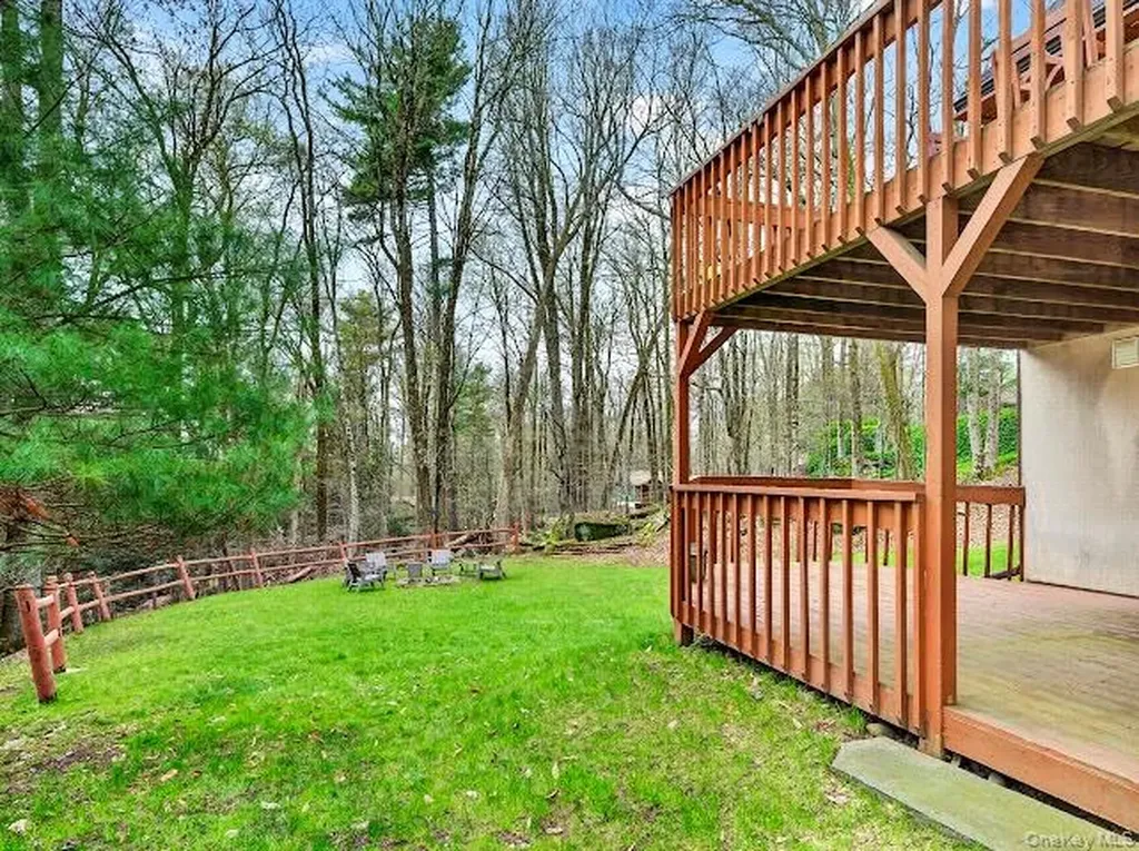 26 E Adirondack Trail Smallwood NY 12778