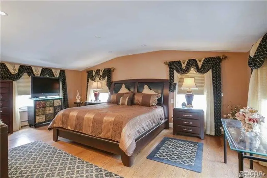 3315 167th Flushing NY 11358