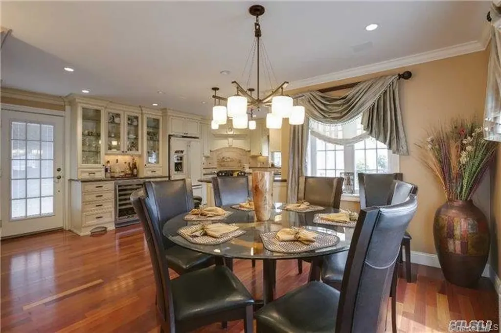 3315 167th Flushing NY 11358