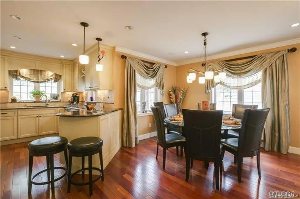 3315 167th Flushing NY 11358