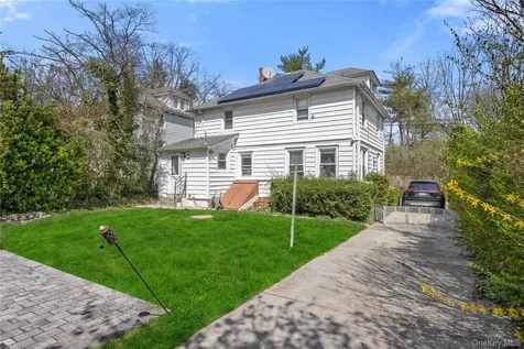 3 3rd Street Greenvale NY 11548