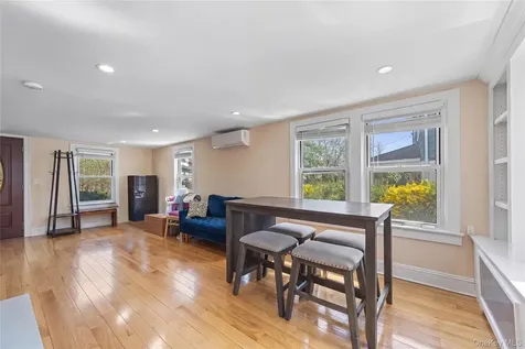 3 3rd Street Greenvale NY 11548