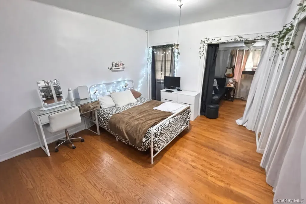 8675 80th Street Woodhaven NY 11421