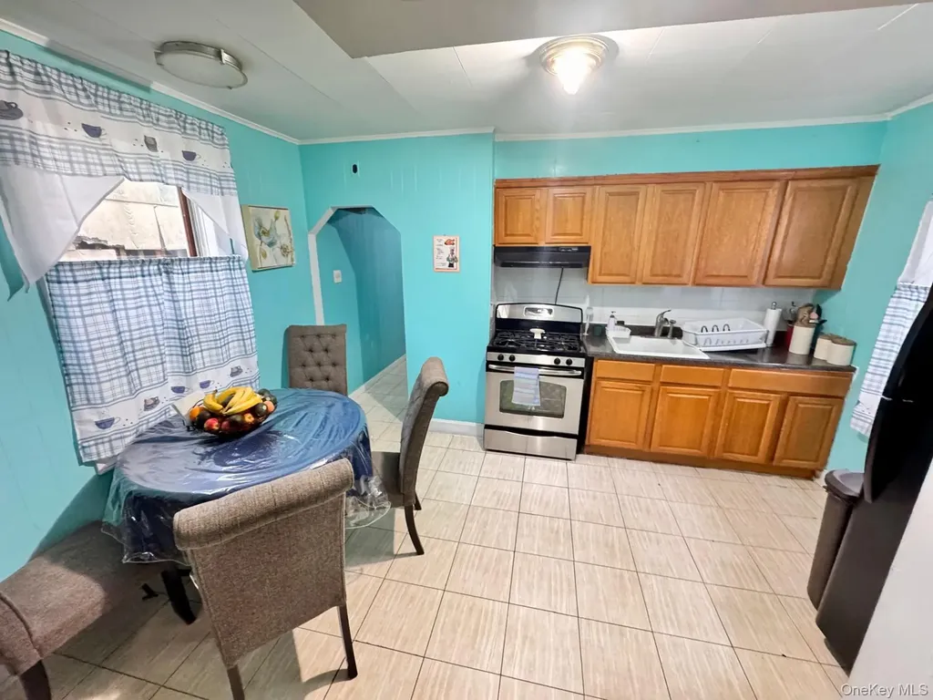 8675 80th Street Woodhaven NY 11421