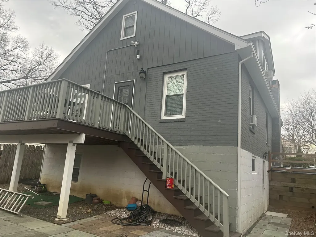93 Lake Drive Lake Peekskill NY 10537