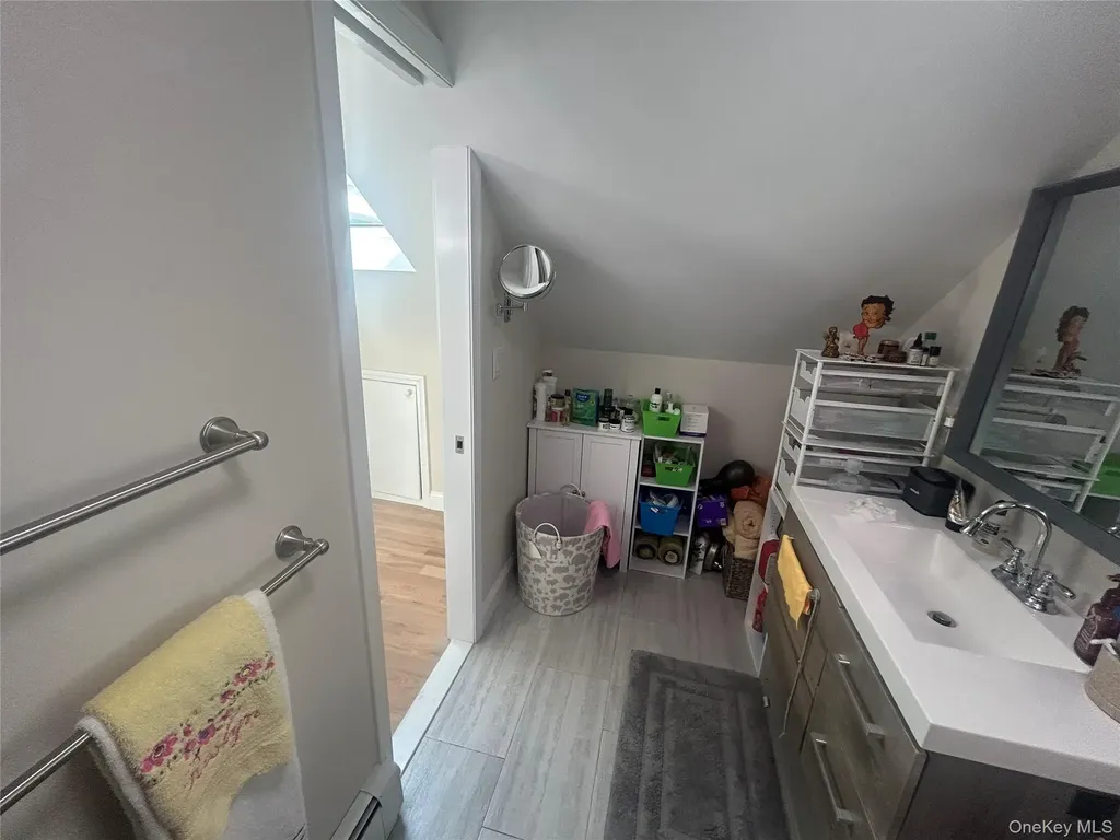 93 Lake Drive Lake Peekskill NY 10537