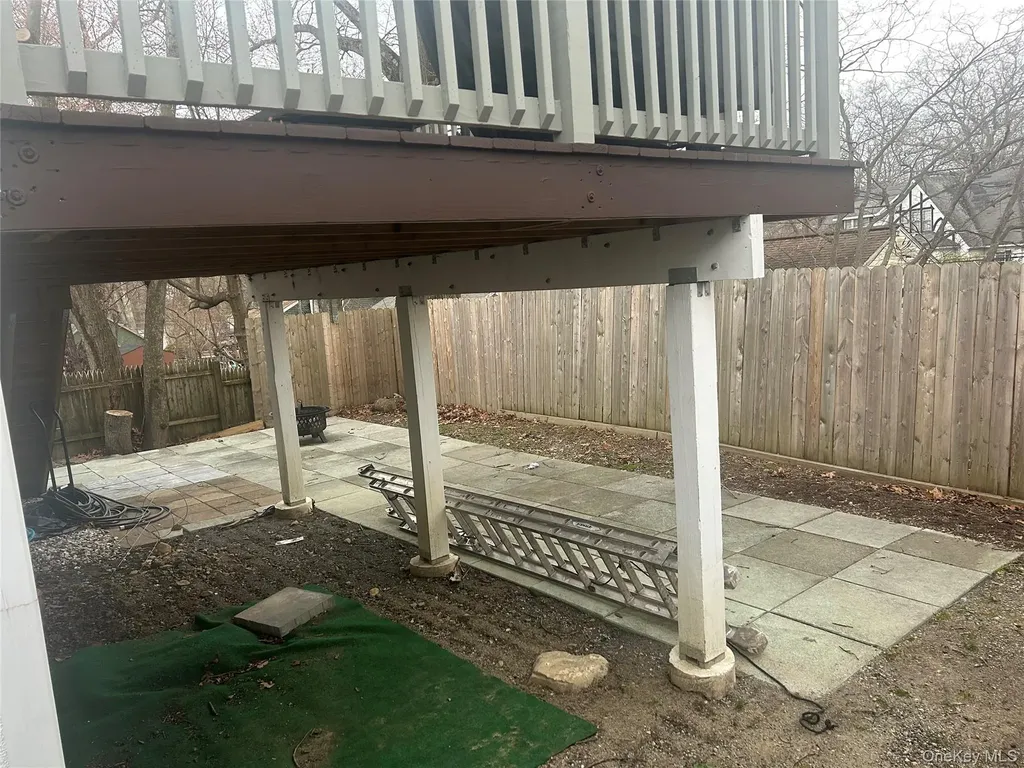 93 Lake Drive Lake Peekskill NY 10537