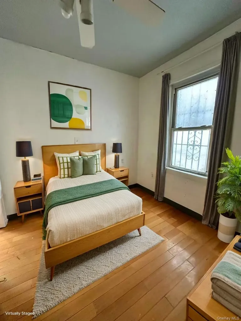 3921 Janet Place Flushing NY 11354