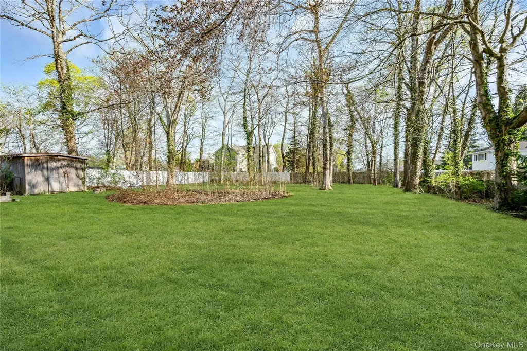4 Clearbrook Drive Smithtown NY 11787