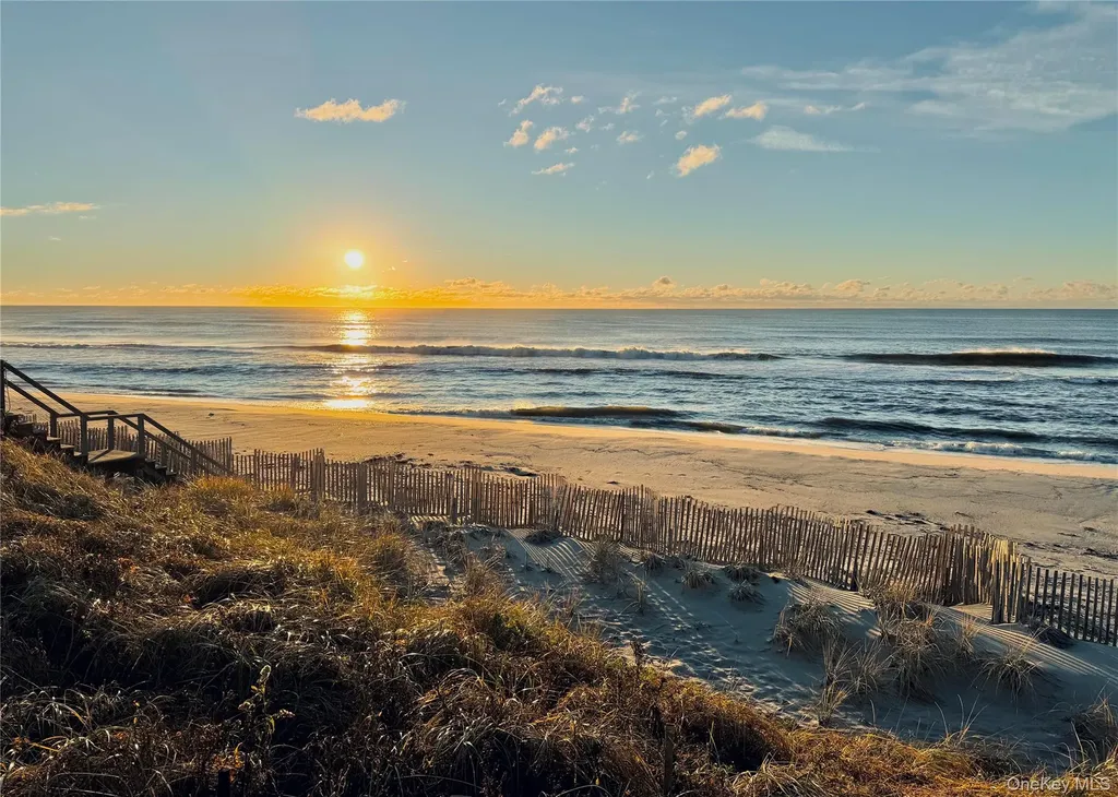 162 Dune Road Quogue NY 11959