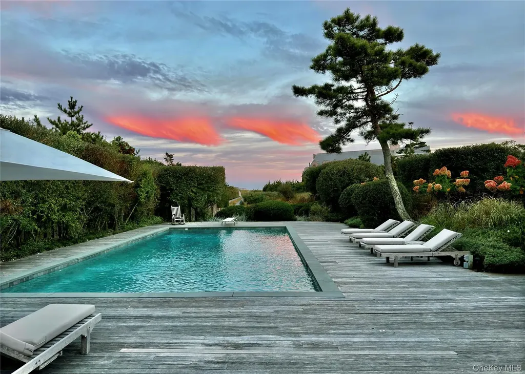 162 Dune Road Quogue NY 11959