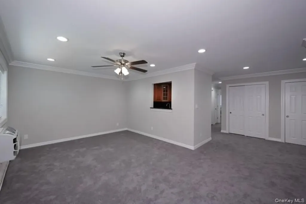 10 Joyner Place Coram NY 11727