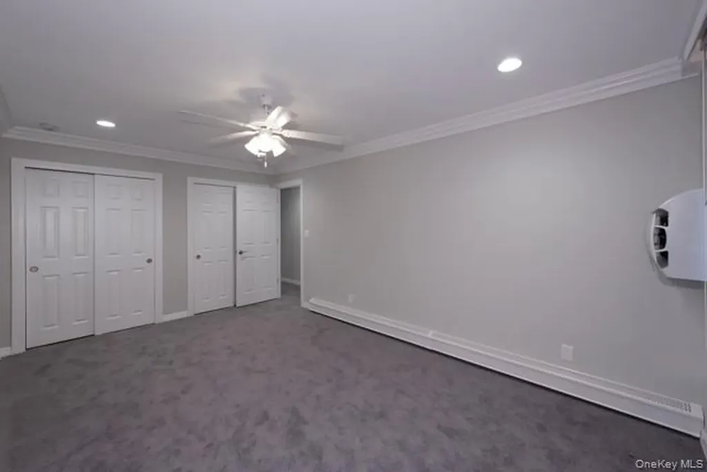 10 Joyner Place Coram NY 11727